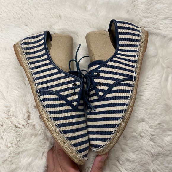 NEW Tesori nautical Canvas Espadrille sneaker sz 8 - Picture 4 of 9